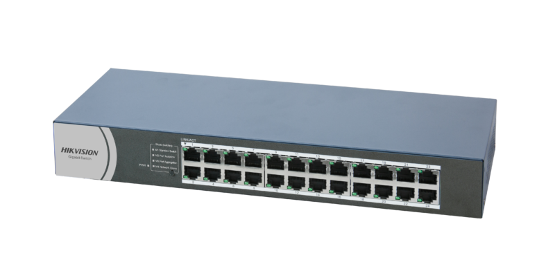 Switch 24 × Gigabit RJ45 ports